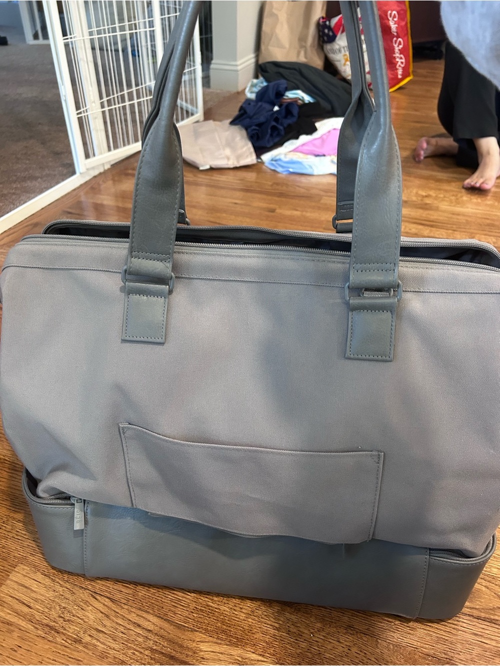 Gray Beis Travel Tote Bag - Stylish Everyday Carry